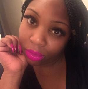 Meet your Posher, Kara